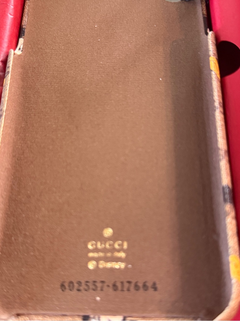 Gucci, NwTs Brown Leather Disney iPhone max Case, includes gift box - Picture 7 of 7